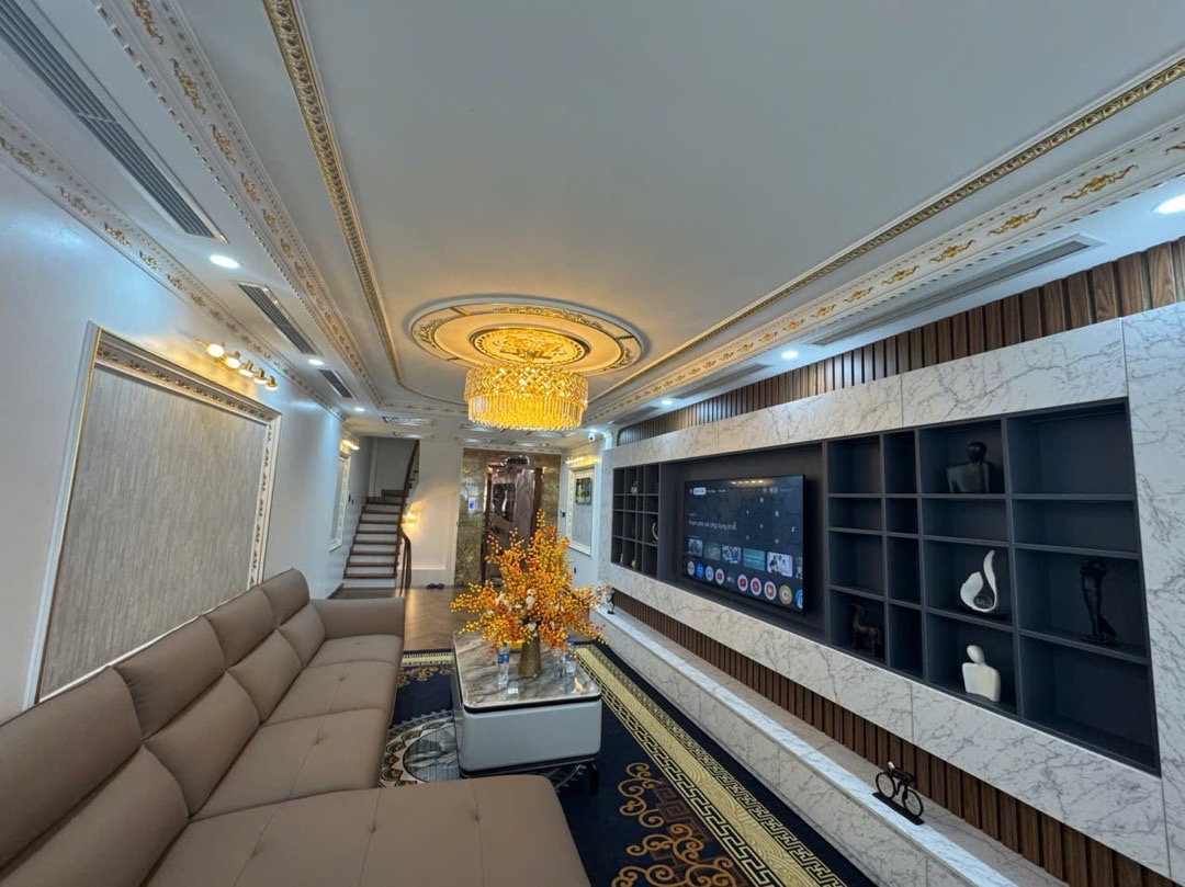 BÁN NHÀ TỨ HIỆP THANH TRÌ. VÀI BƯỚC ĐƯỜNG NGỌC HỒI, BẾN XE. 40M x 4T. GIÁ 4.5 T-Ỷ.