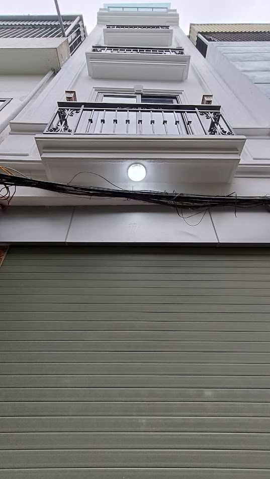 BÁN NHÀ VĨNH QUỲNH THANH TRÌ. GẦN Ô TÔ, TIỆN ÍCH NHIỀU. 50M, 5 TẦNG, NHỈNH 5 TỶ