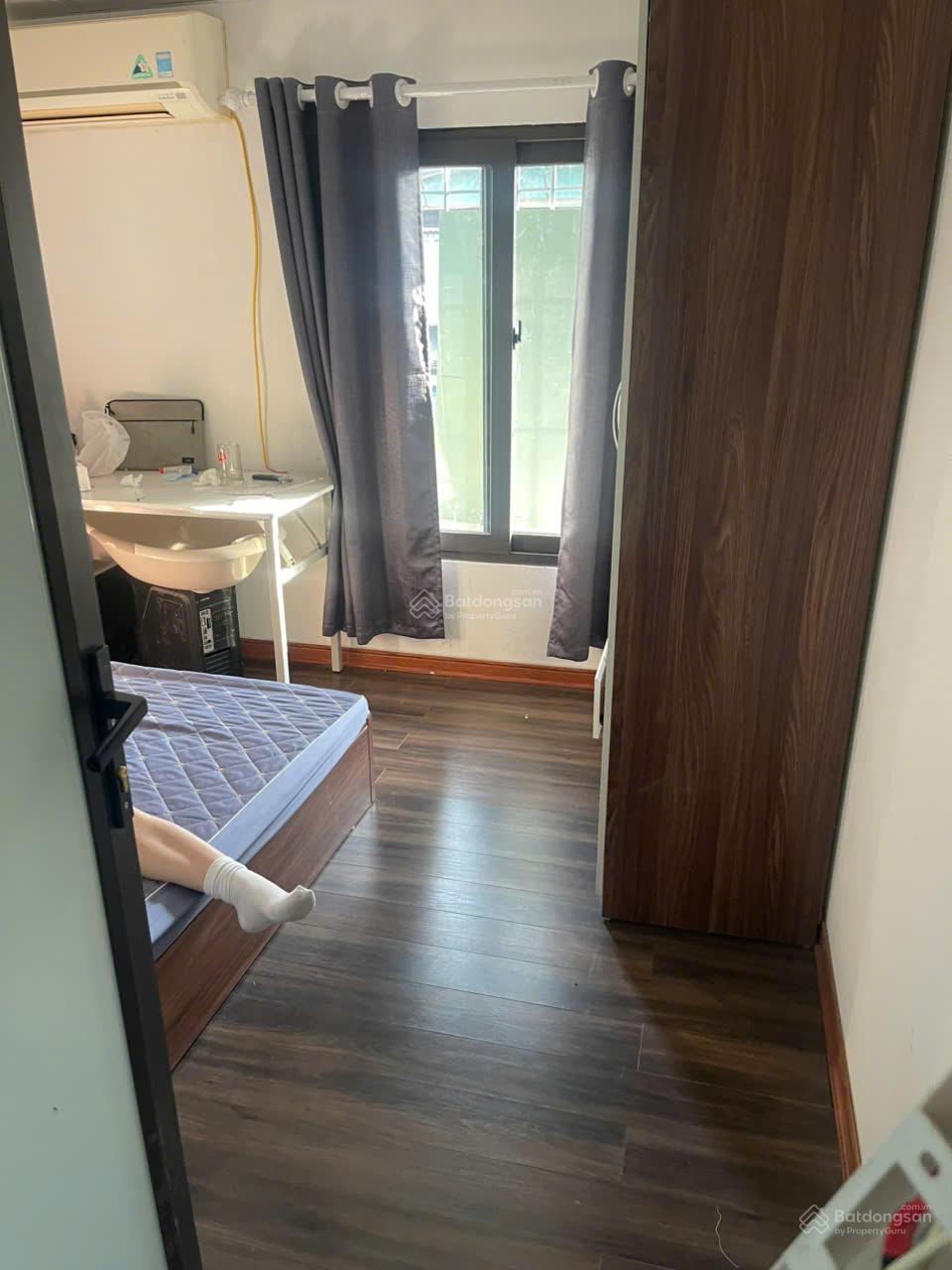 BÁN CĂN HỘ TẬP THỂ B4 NGHĨA TÂN, CẦU GIẤY. 75M, 3 NGỦ, NHỈNH 4 TỶ