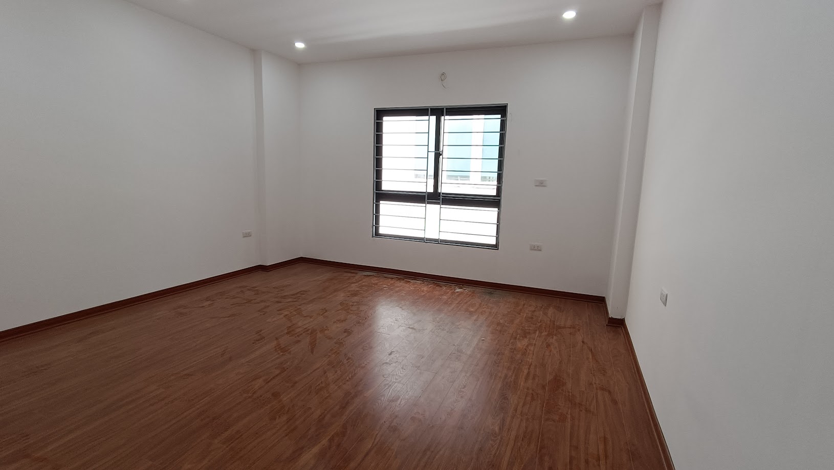 TT Thanh Trì. 50m2x4T, vài bước ra ô tô. Nhỉnh 4 t ỷ.